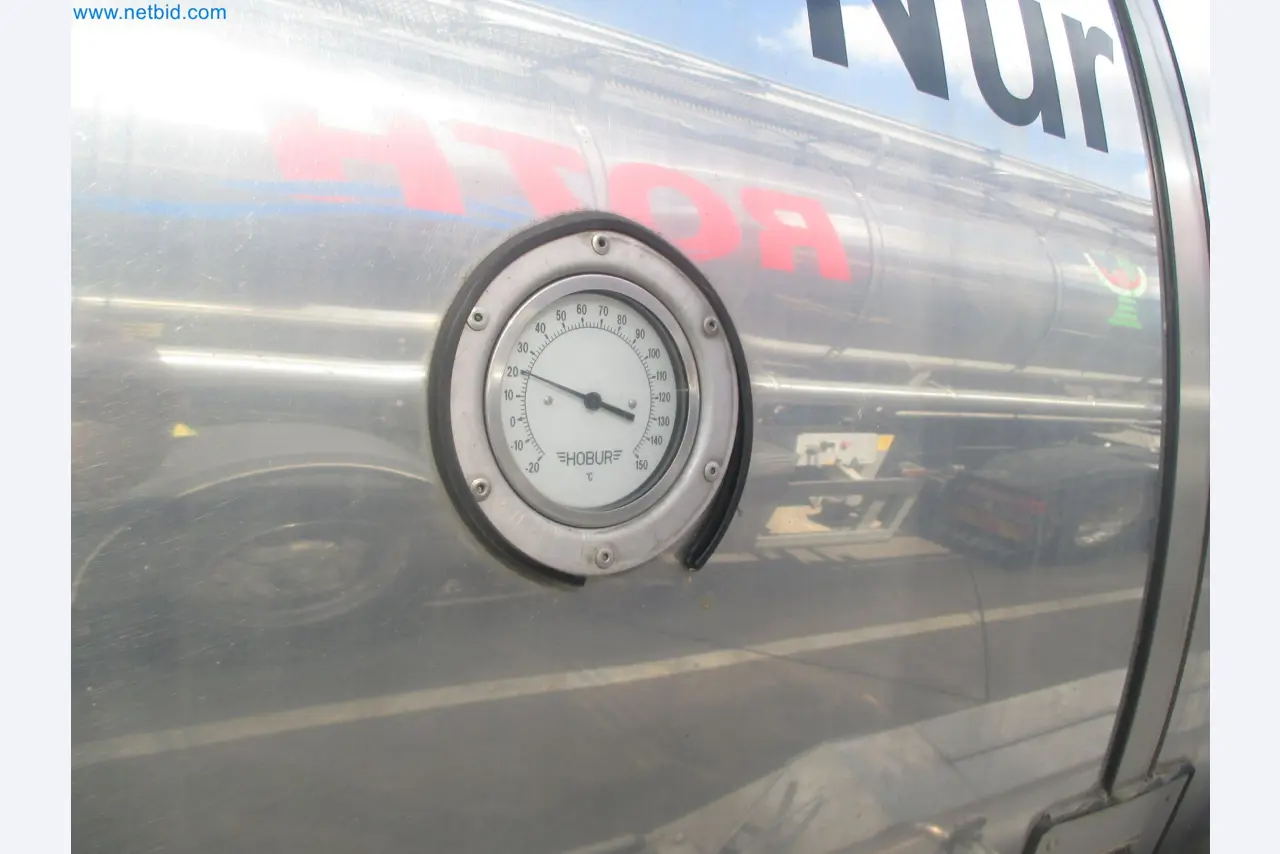 Tractor-trailers and tank semi-trailers for transporting liquid goods and food products (tank logistics)-9