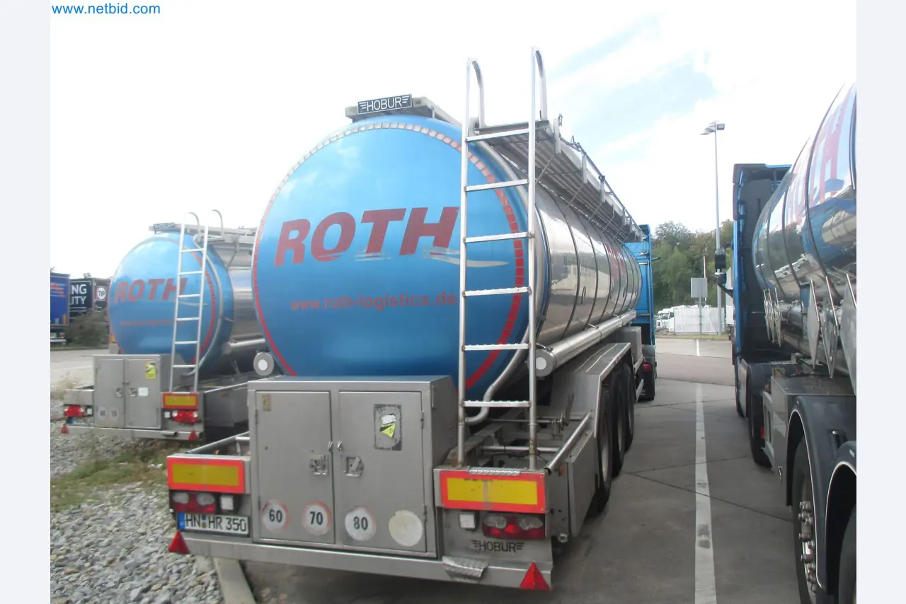 Tractor-trailers and tank semi-trailers for transporting liquid goods and food products (tank logistics)-2