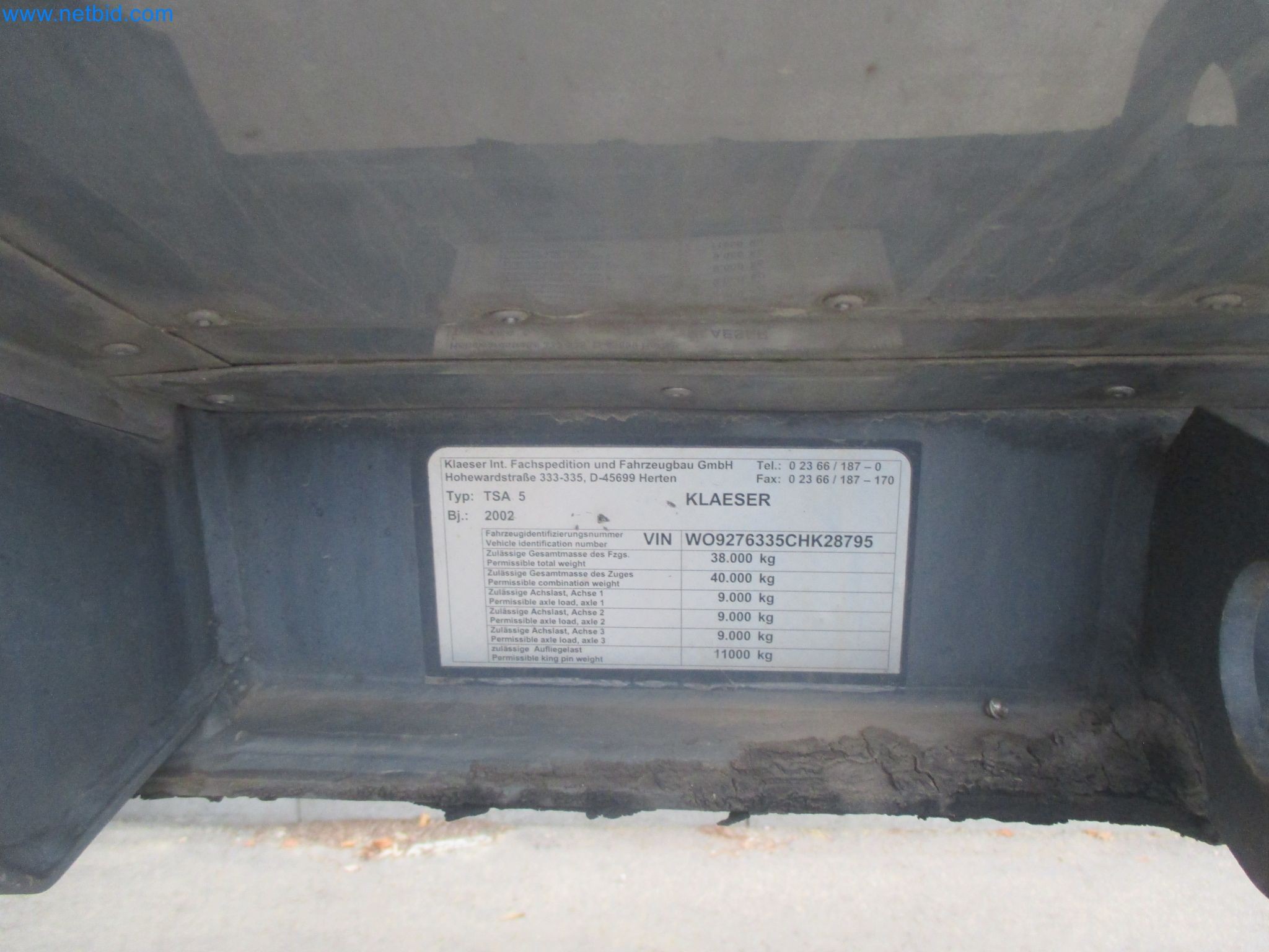 Tractor-trailers and tank semi-trailers for transporting liquid goods and food products (tank logistics)-12