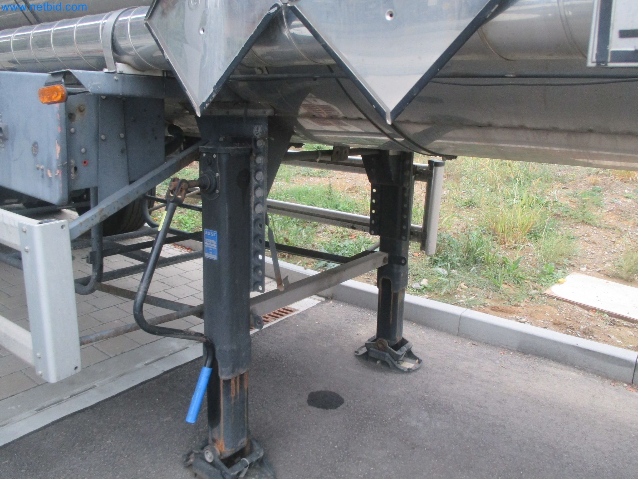 Tractor-trailers and tank semi-trailers for transporting liquid goods and food products (tank logistics)-13