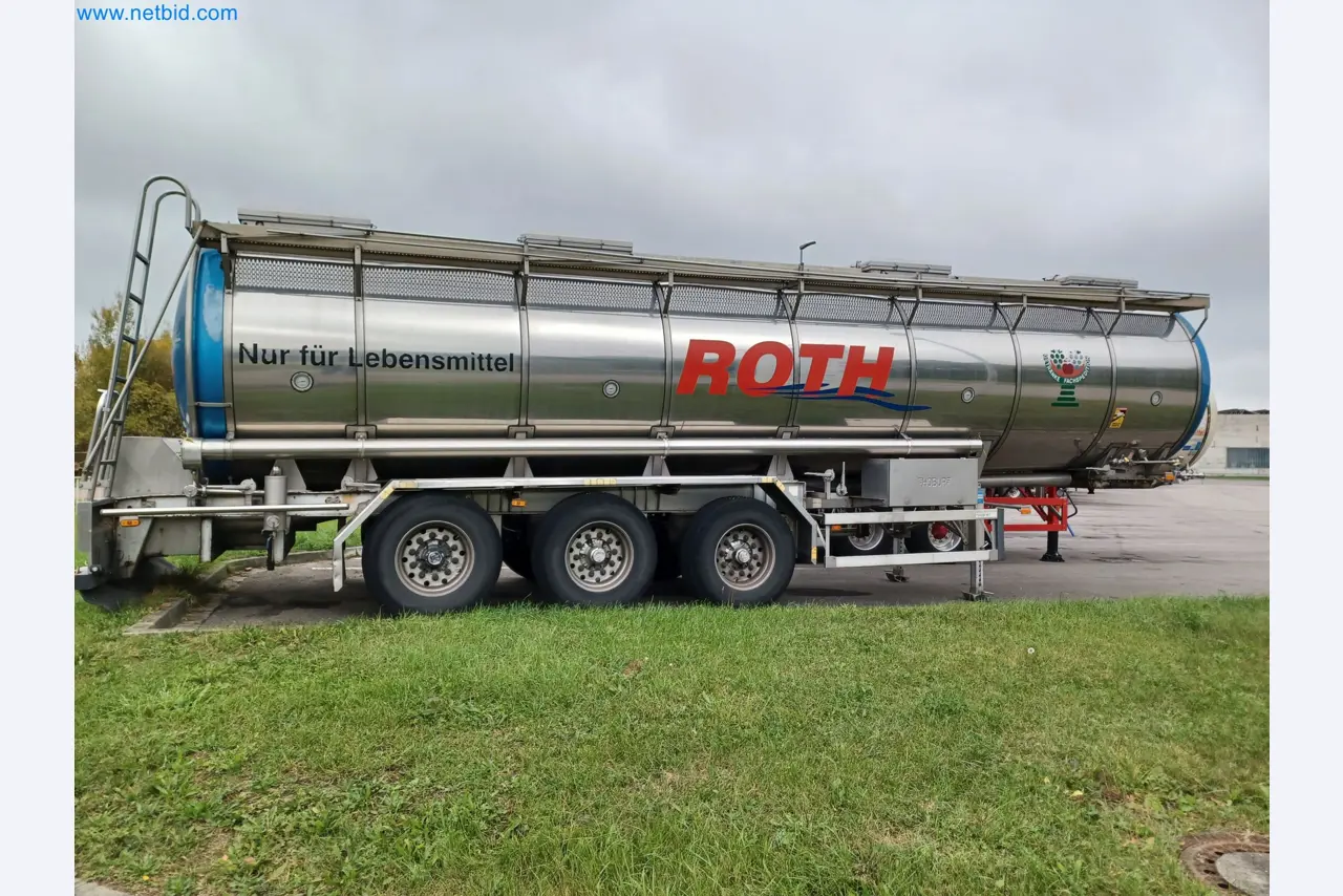 Tractor-trailers and tank semi-trailers for transporting liquid goods and food products (tank logistics)-12