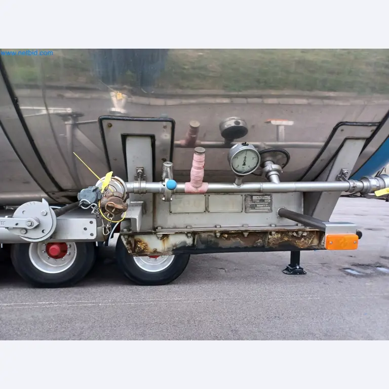 Tractor-trailers and tank semi-trailers for transporting liquid goods and food products (tank logistics)-28