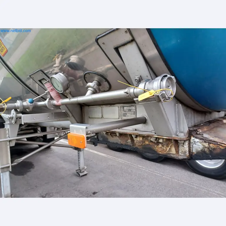 Tractor-trailers and tank semi-trailers for transporting liquid goods and food products (tank logistics)-33
