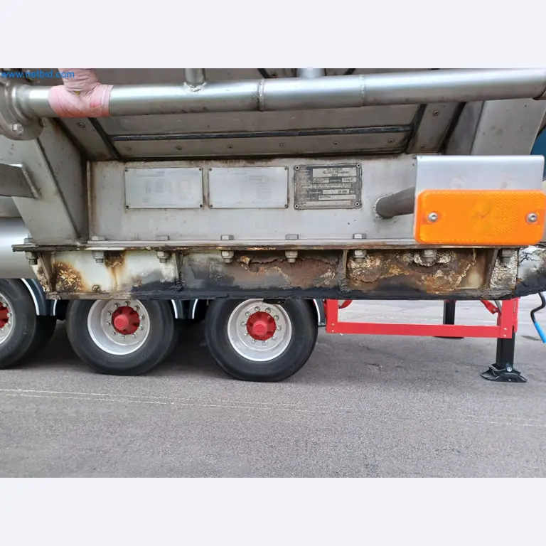 Tractor-trailers and tank semi-trailers for transporting liquid goods and food products (tank logistics)-34