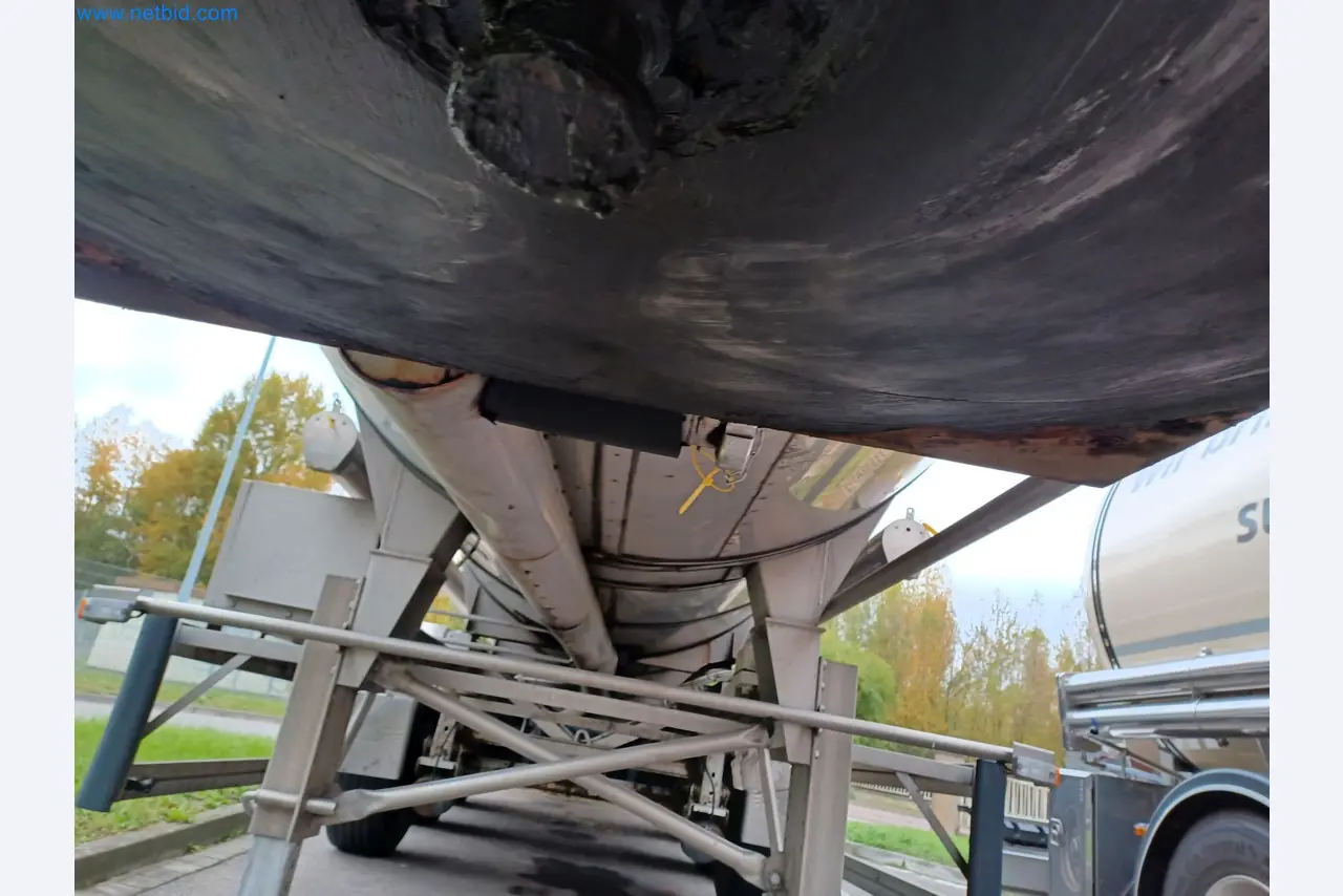 Tractor-trailers and tank semi-trailers for transporting liquid goods and food products (tank logistics)-42