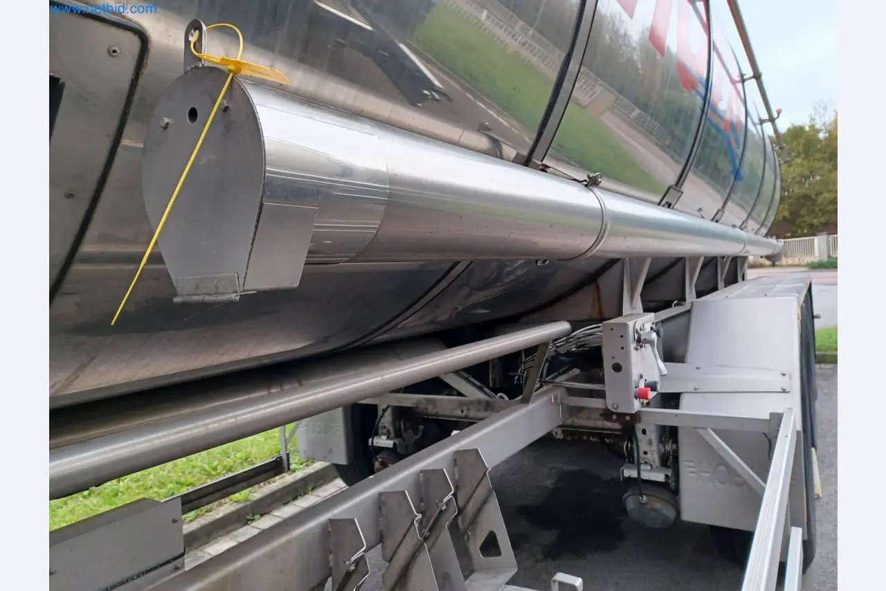 Tractor-trailers and tank semi-trailers for transporting liquid goods and food products (tank logistics)-48