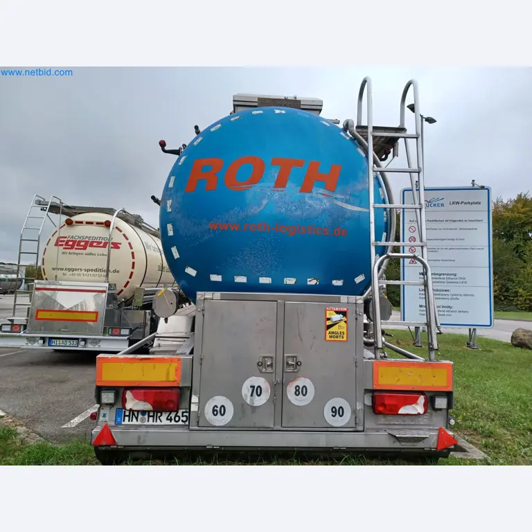Tractor-trailers and tank semi-trailers for transporting liquid goods and food products (tank logistics)-4