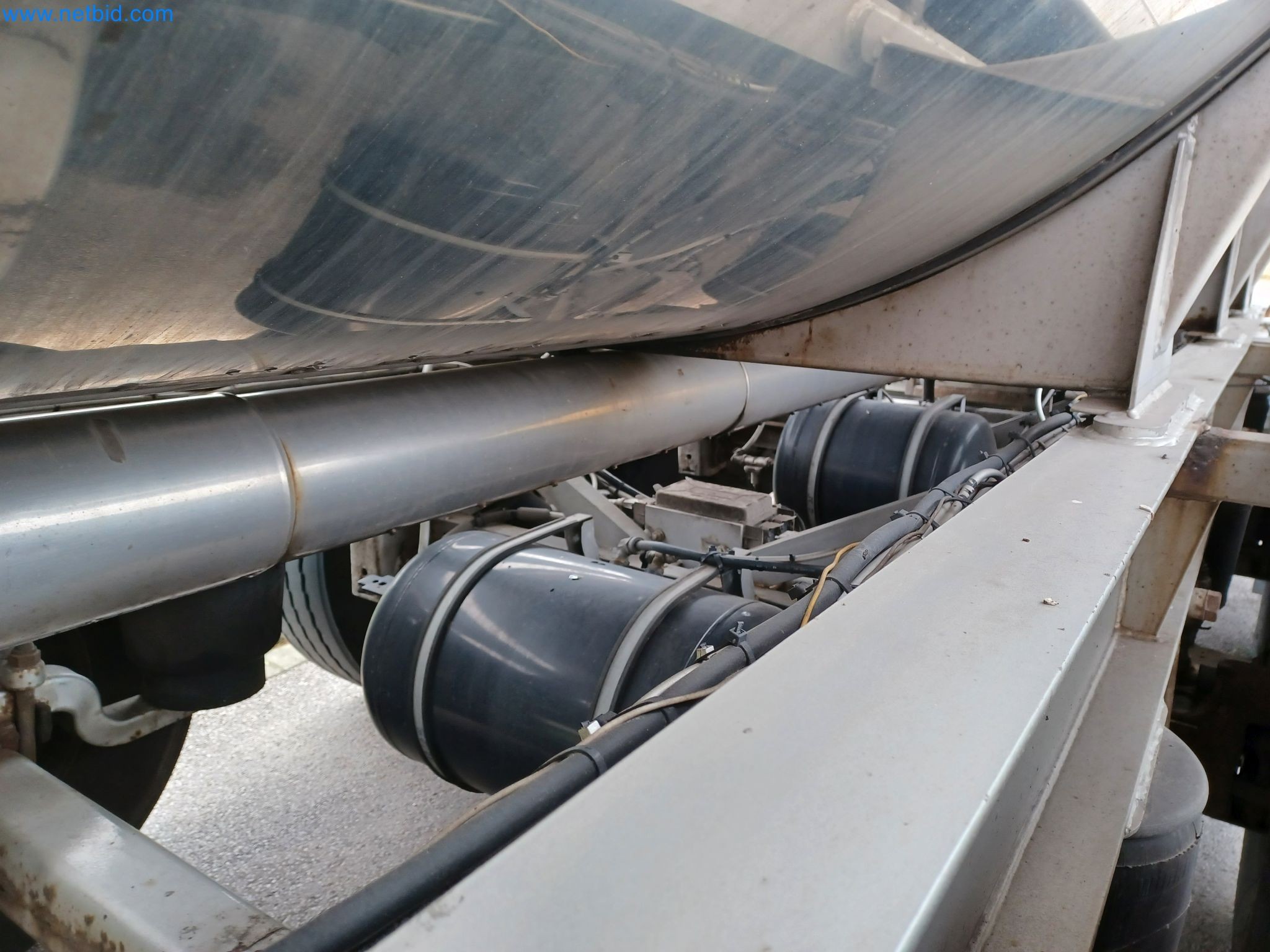 Tractor-trailers and tank semi-trailers for transporting liquid goods and food products (tank logistics)-51