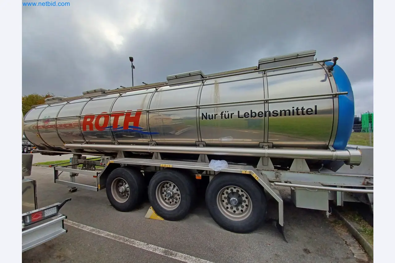 Tractor-trailers and tank semi-trailers for transporting liquid goods and food products (tank logistics)-59