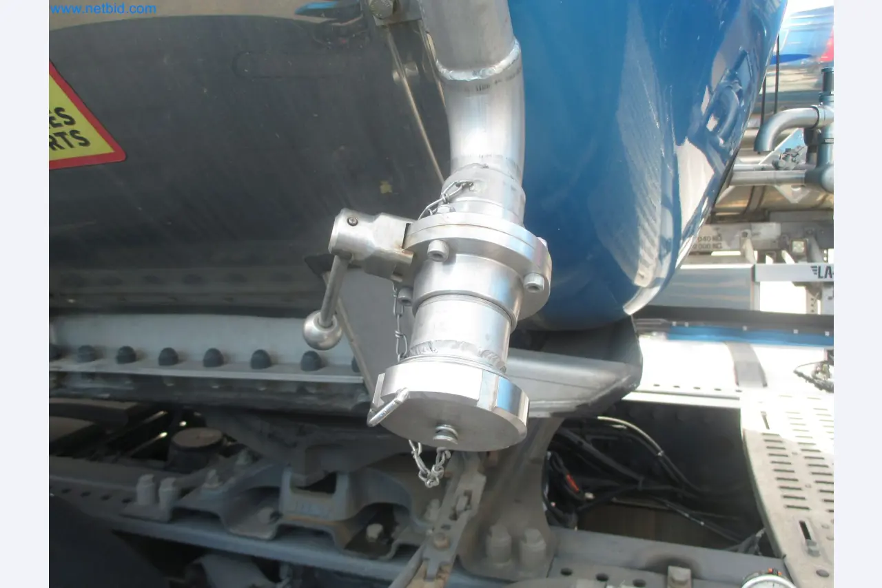 Tractor-trailers and tank semi-trailers for transporting liquid goods and food products (tank logistics)-15