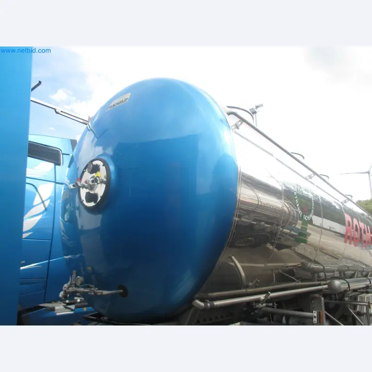 Tractor-trailers and tank semi-trailers for transporting liquid goods and food products (tank logistics)-19