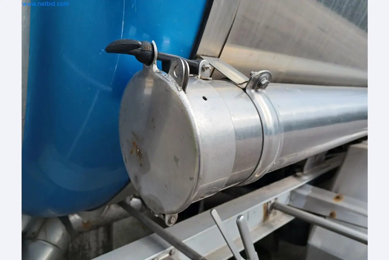Tractor-trailers and tank semi-trailers for transporting liquid goods and food products (tank logistics)-18
