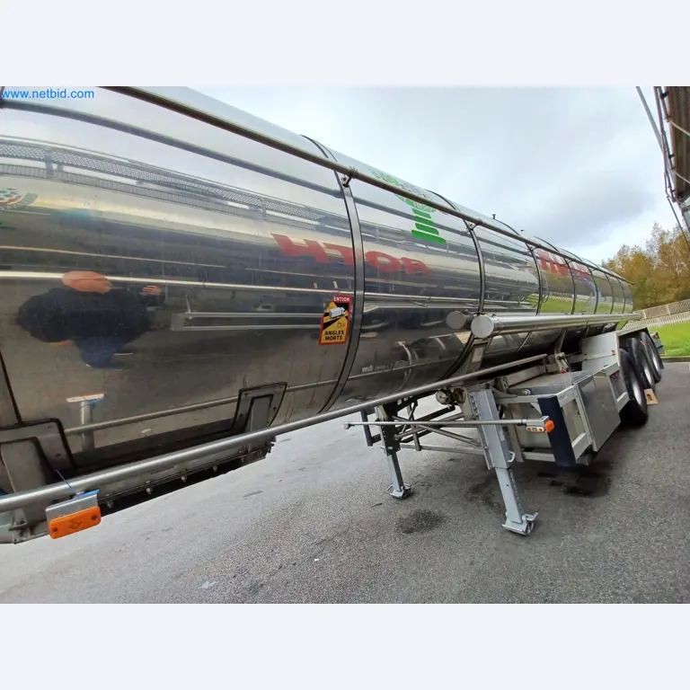 Tractor-trailers and tank semi-trailers for transporting liquid goods and food products (tank logistics)-50