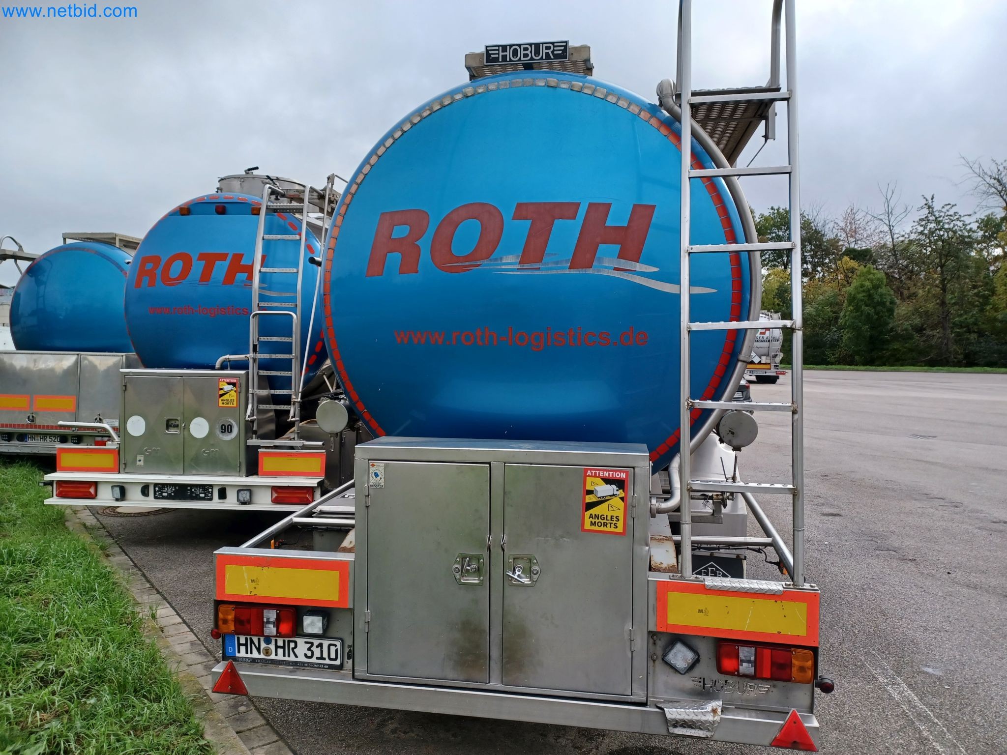 Tractor-trailers and tank semi-trailers for transporting liquid goods and food products (tank logistics)-5