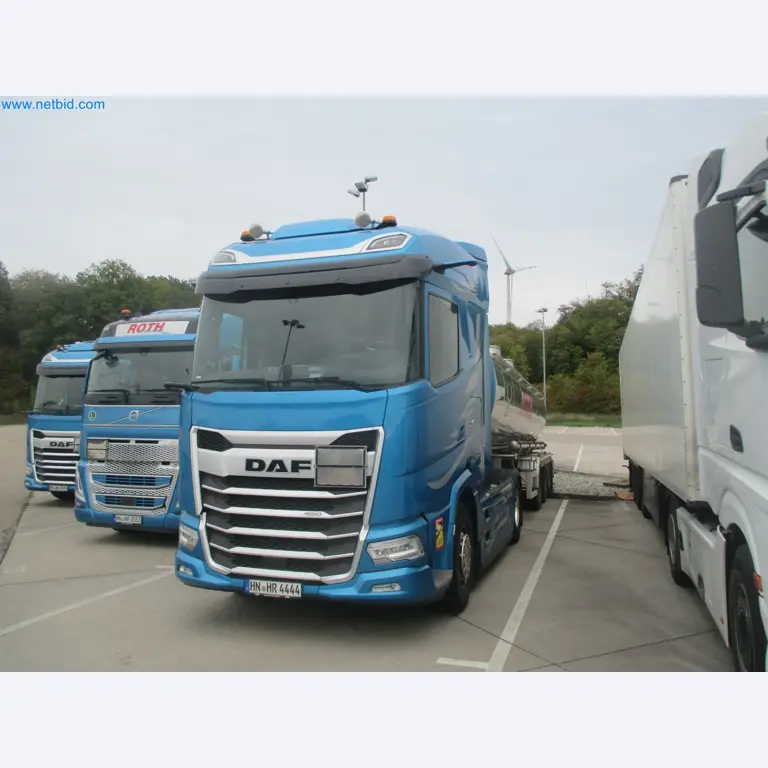 Tractor-trailers and tank semi-trailers for transporting liquid goods and food products (tank logistics)-1