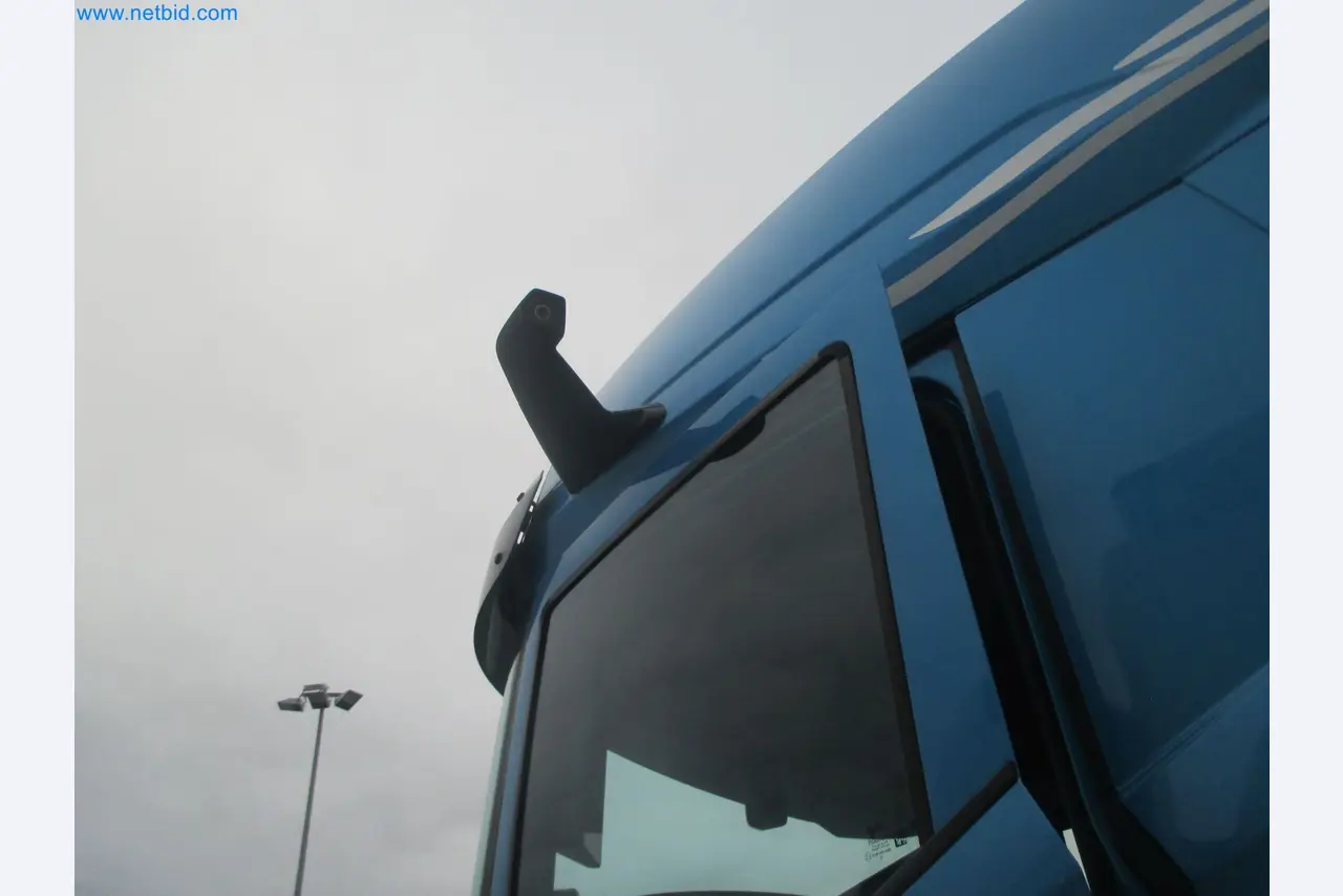 Tractor-trailers and tank semi-trailers for transporting liquid goods and food products (tank logistics)-26