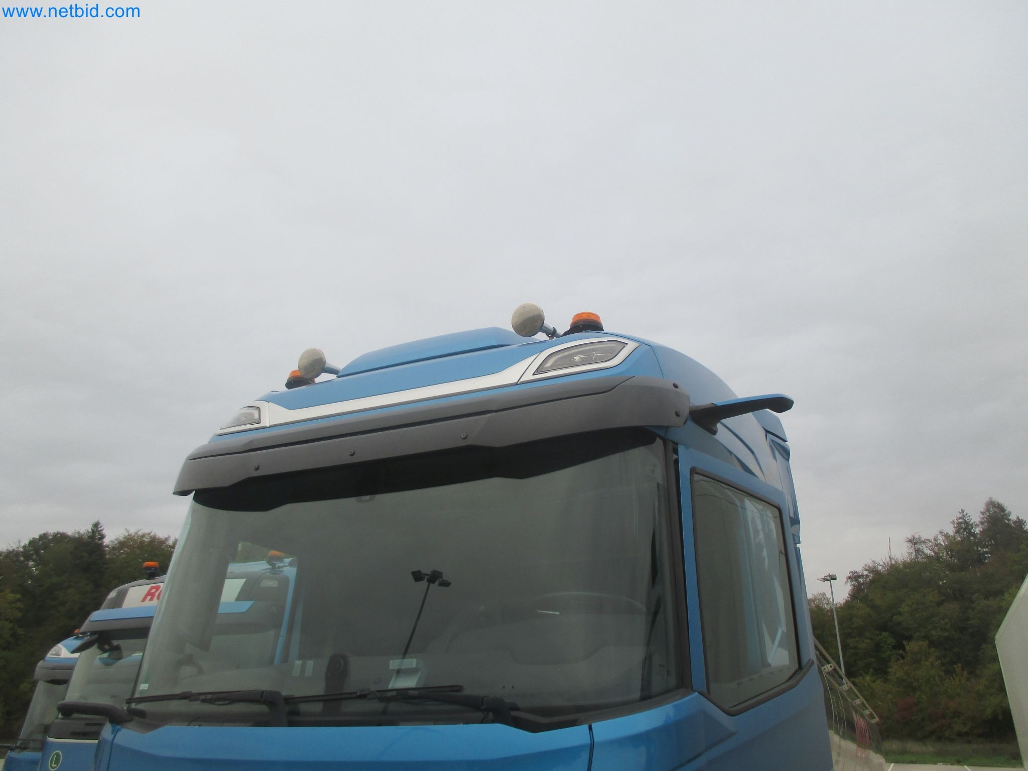 Tractor-trailers and tank semi-trailers for transporting liquid goods and food products (tank logistics)-27