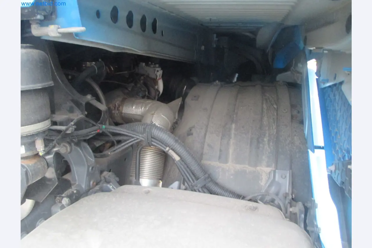 Tractor-trailers and tank semi-trailers for transporting liquid goods and food products (tank logistics)-12