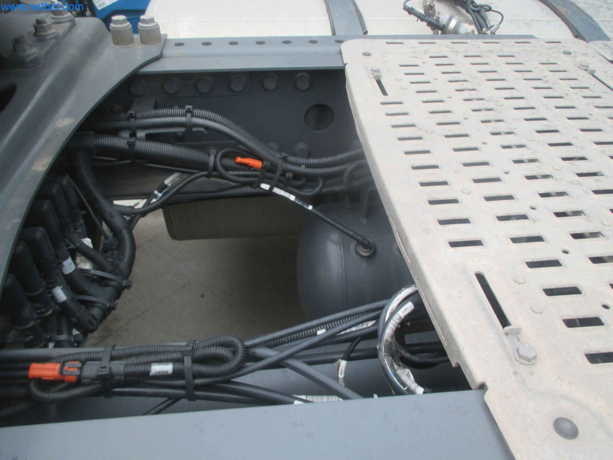 Tractor-trailers and tank semi-trailers for transporting liquid goods and food products (tank logistics)-14