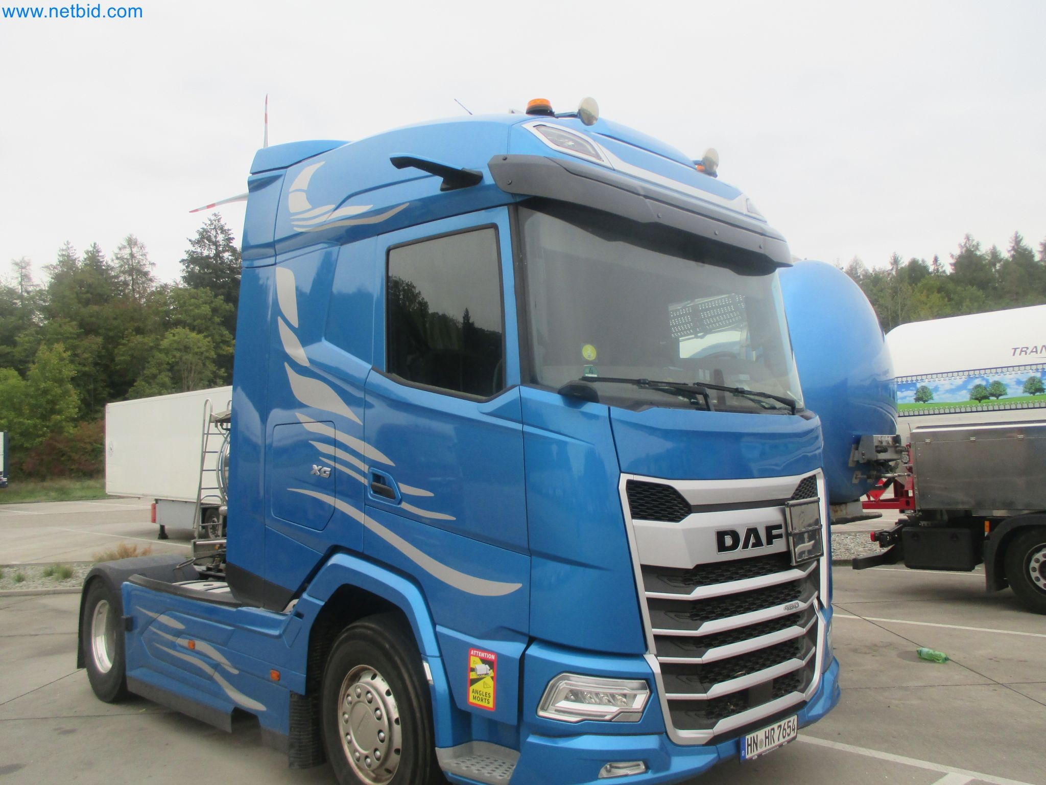 Tractor-trailers and tank semi-trailers for transporting liquid goods and food products (tank logistics)-2