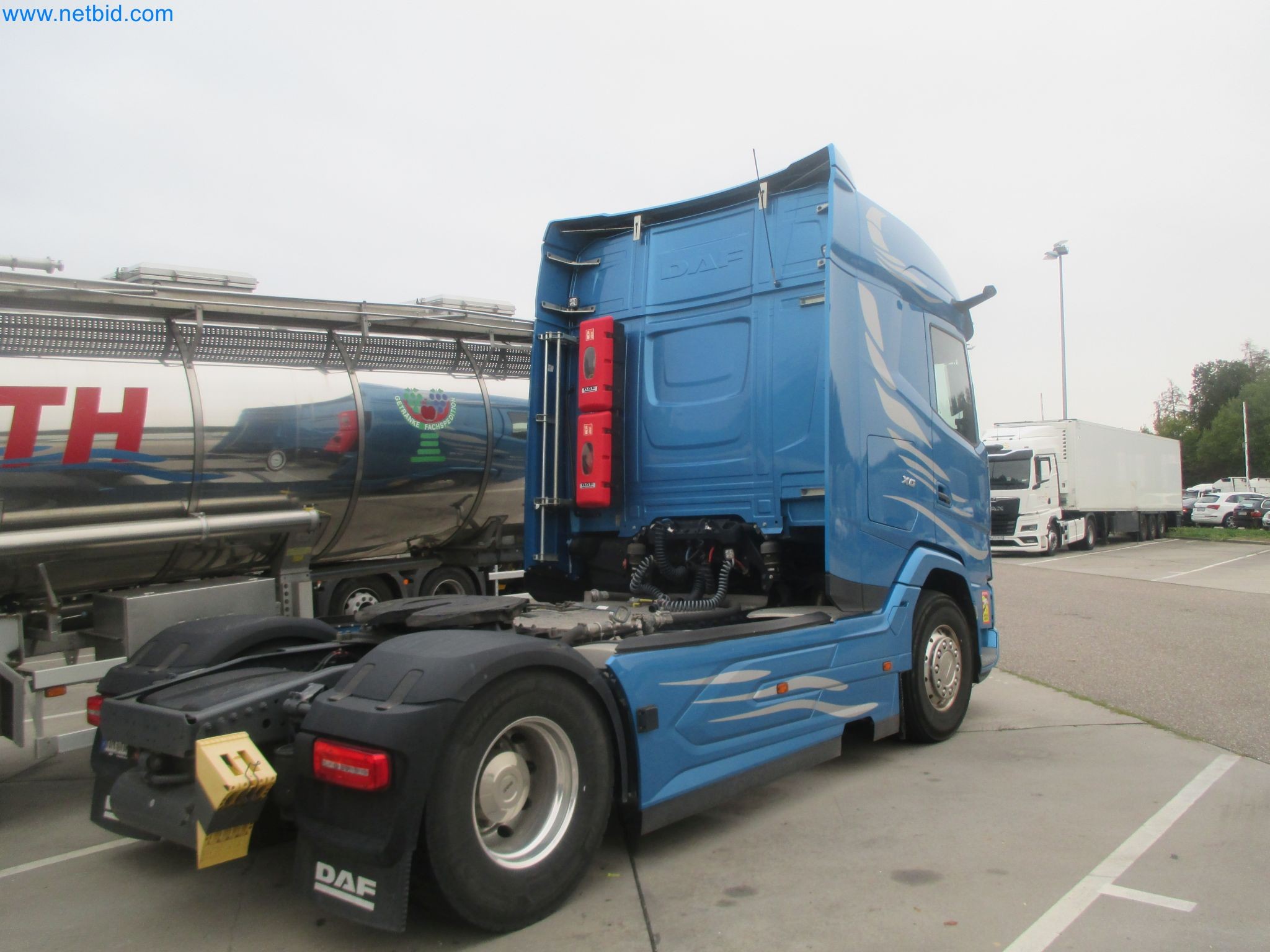 Tractor-trailers and tank semi-trailers for transporting liquid goods and food products (tank logistics)-4