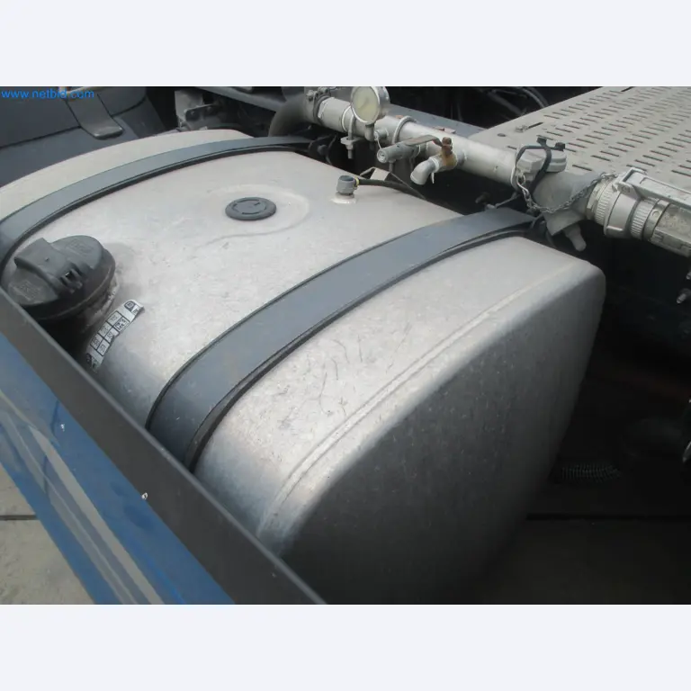 Tractor-trailers and tank semi-trailers for transporting liquid goods and food products (tank logistics)-8