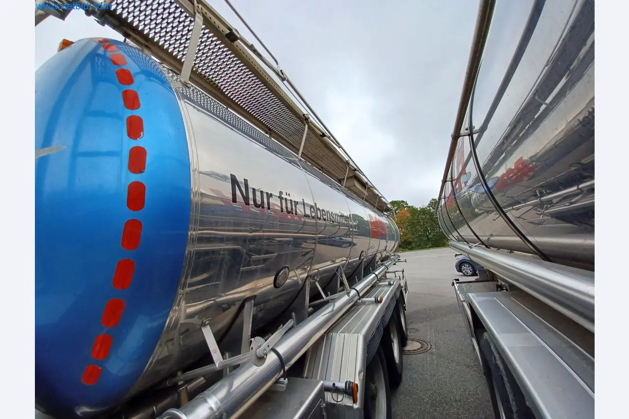 Tractor-trailers and tank semi-trailers for transporting liquid goods and food products (tank logistics)-12