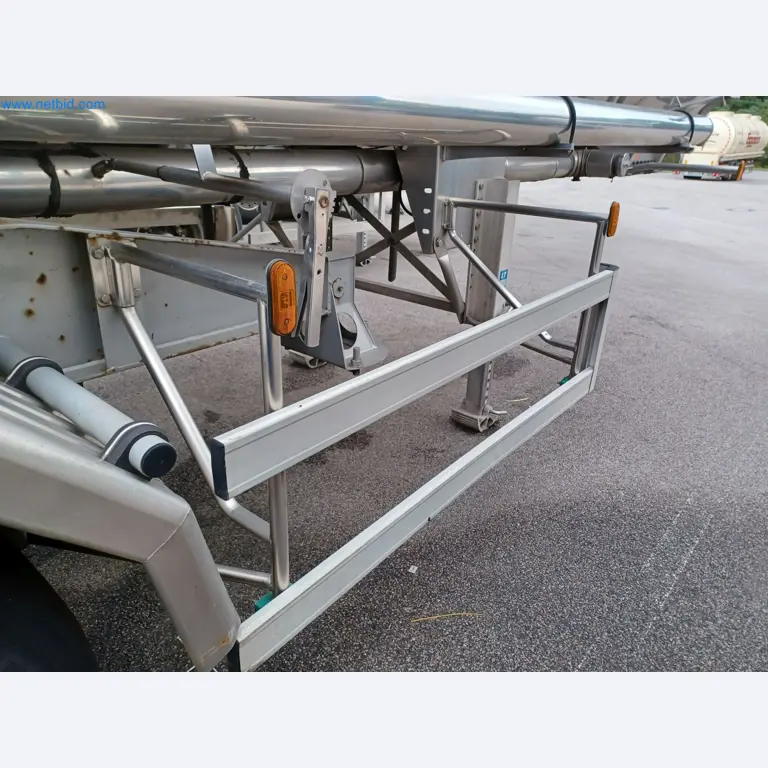 Tractor-trailers and tank semi-trailers for transporting liquid goods and food products (tank logistics)-21