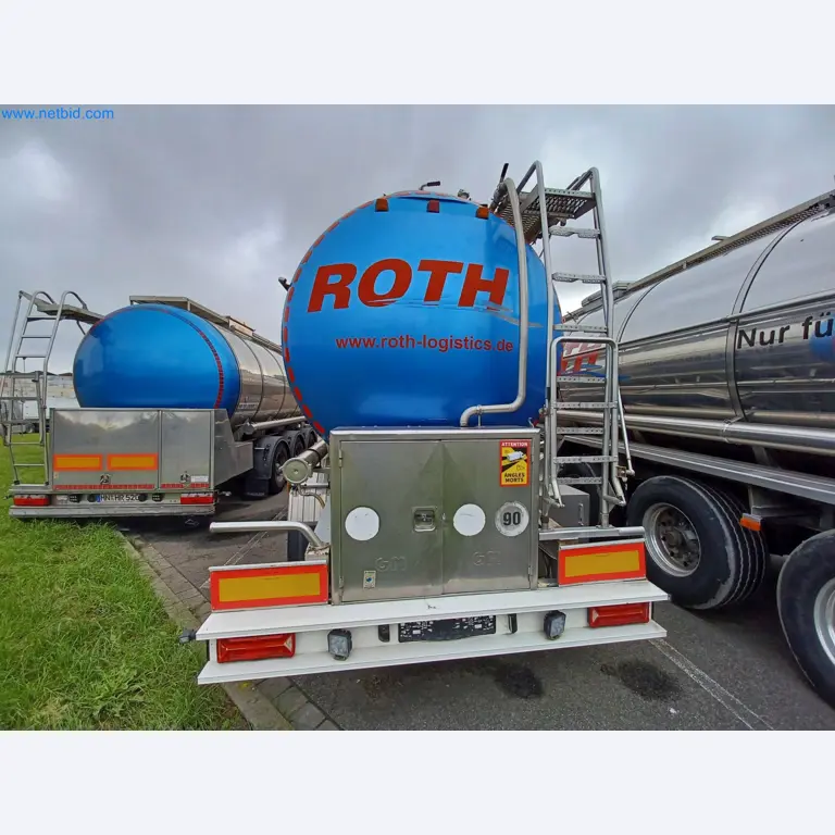 Tractor-trailers and tank semi-trailers for transporting liquid goods and food products (tank logistics)-2