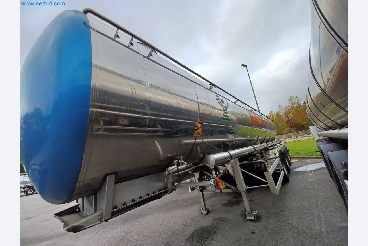 Tractor-trailers and tank semi-trailers for transporting liquid goods and food products (tank logistics)-37