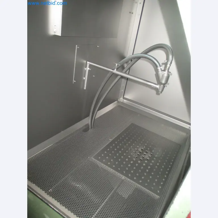 Metalworking, turning, milling, grinding, and finishing for surgical applications-3