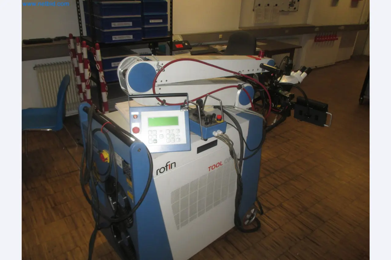 Metalworking, turning, milling, grinding, and finishing for surgical applications-2