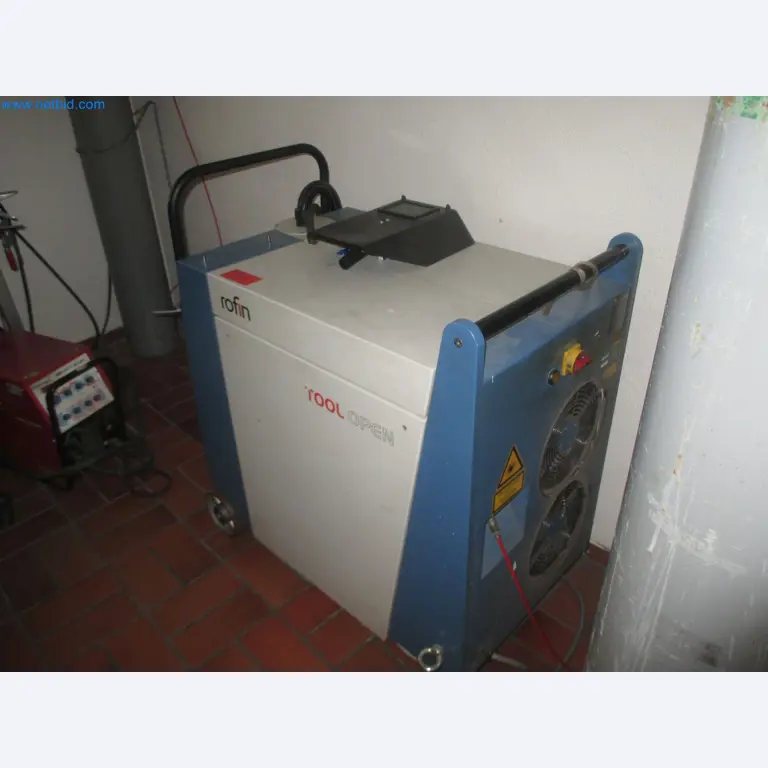 Metalworking, turning, milling, grinding, and finishing for surgical applications-9
