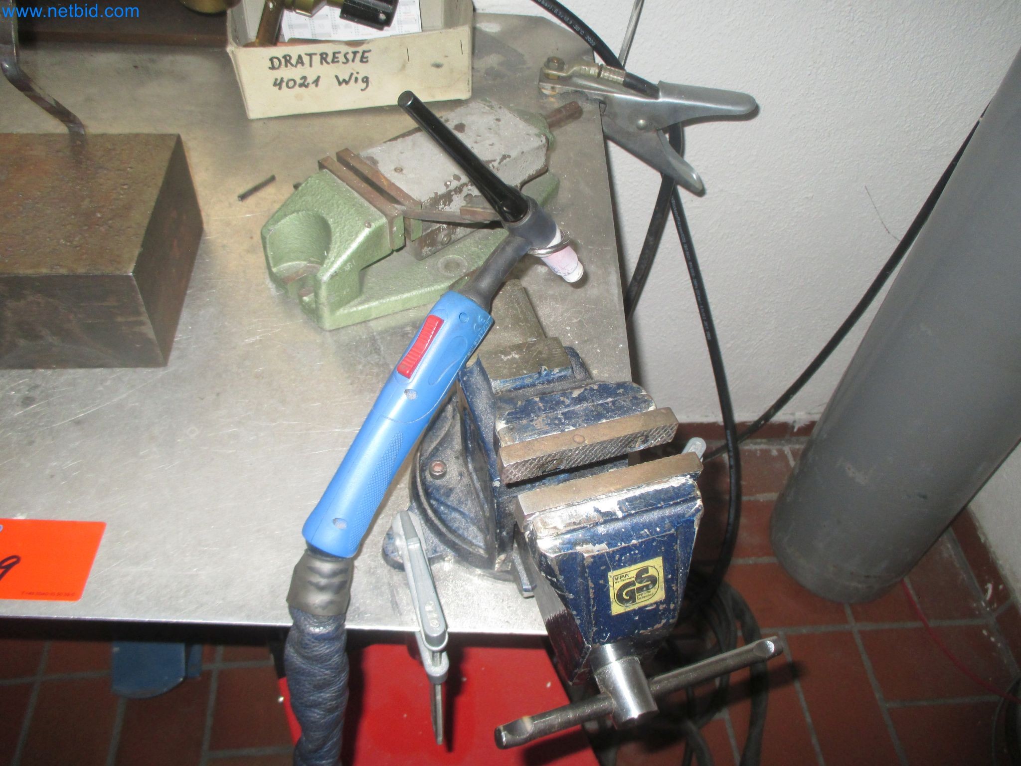 Metalworking, turning, milling, grinding, and finishing for surgical applications-4