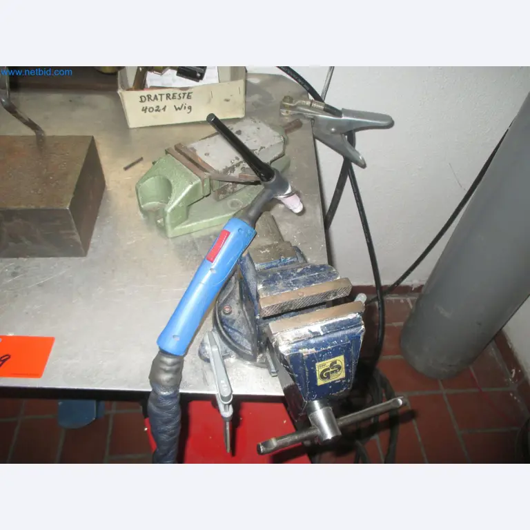 Metalworking, turning, milling, grinding, and finishing for surgical applications-4