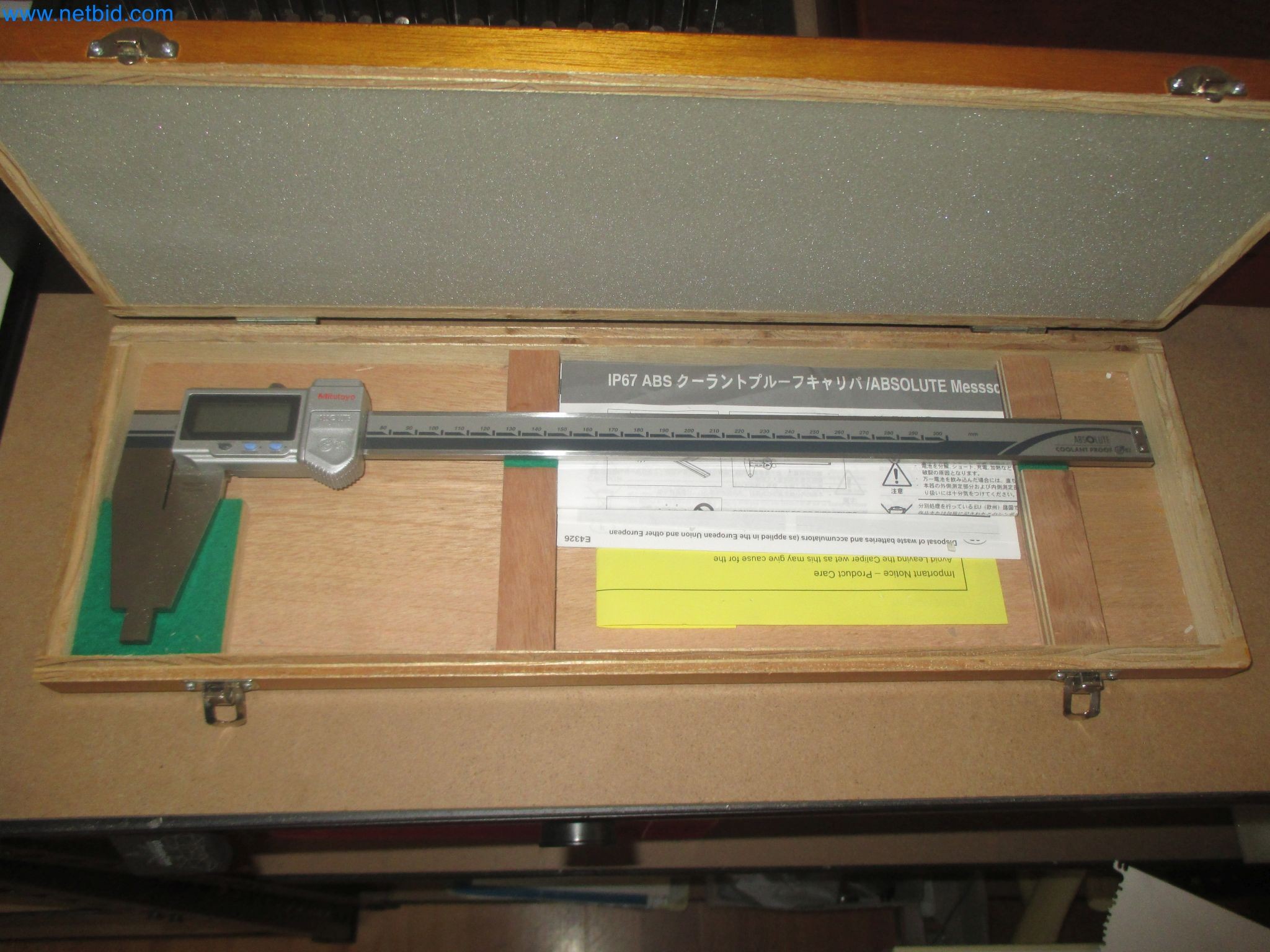 Metalworking, turning, milling, grinding, and finishing for surgical applications-5