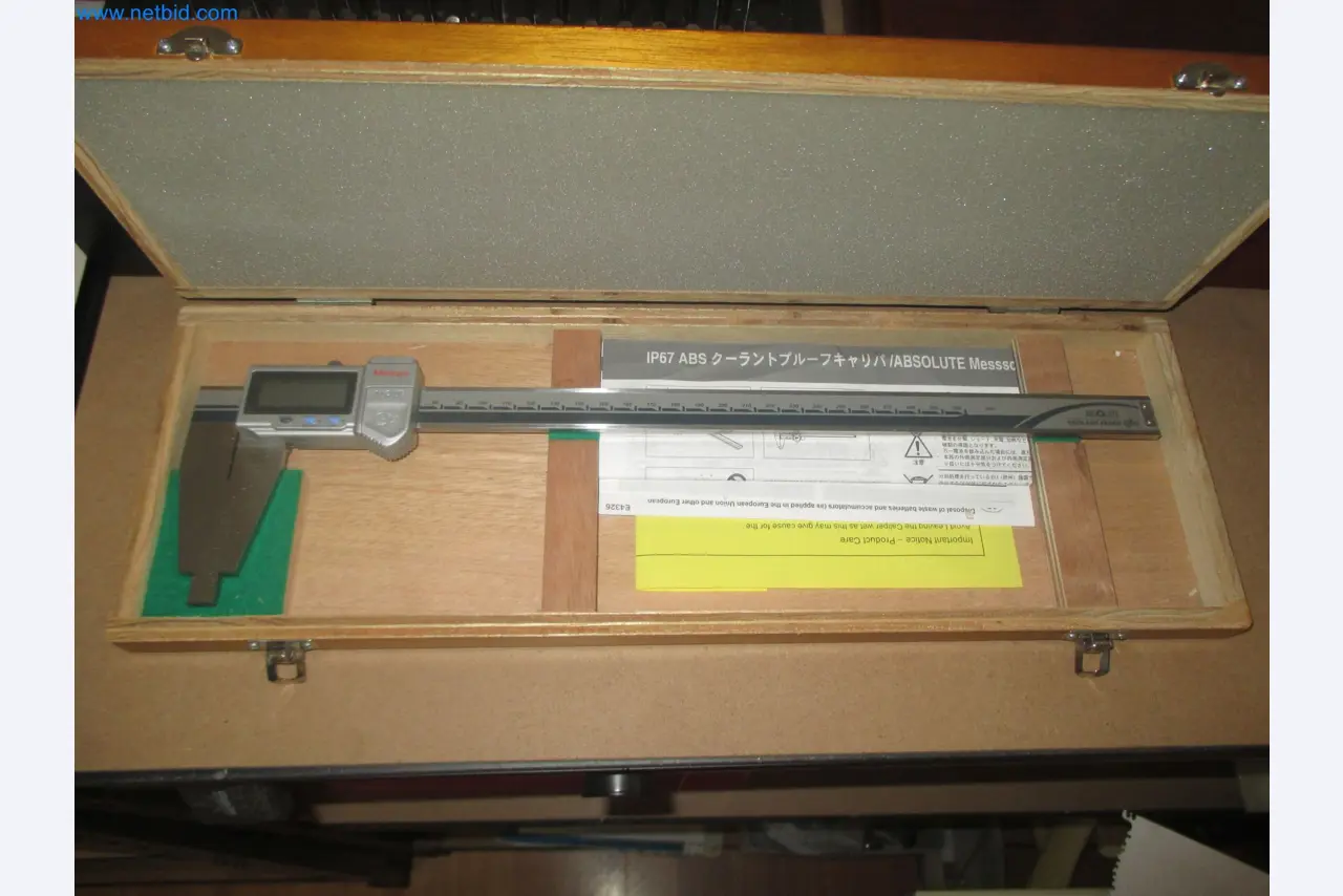 Metalworking, turning, milling, grinding, and finishing for surgical applications-5