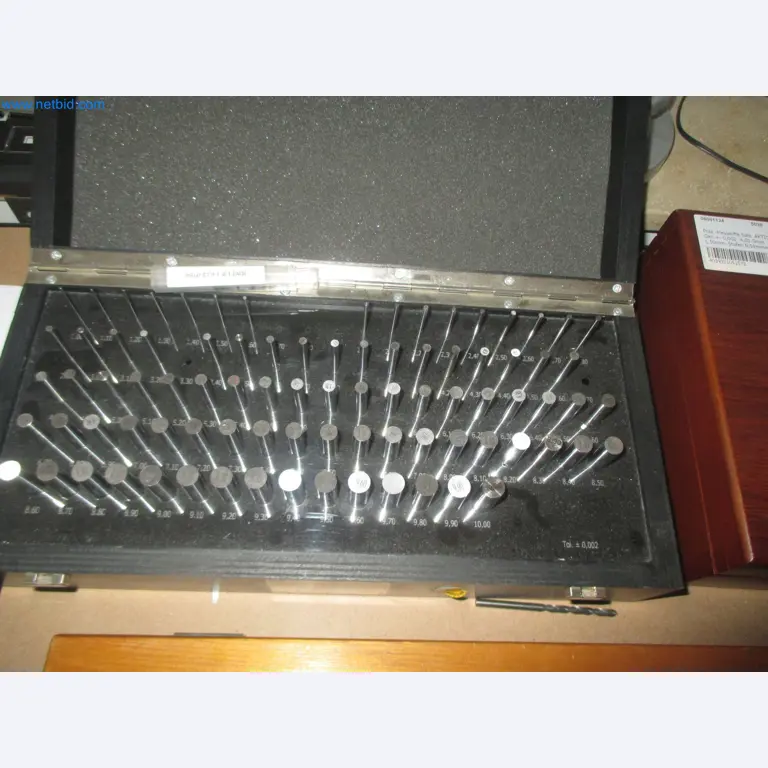 Metalworking, turning, milling, grinding, and finishing for surgical applications-7