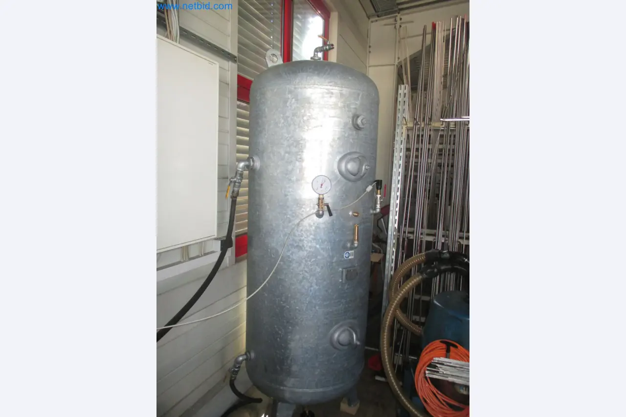 Metalworking, turning, milling, grinding, and finishing for surgical applications-6