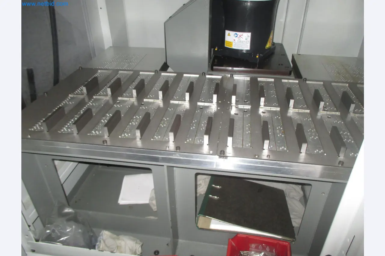 Metalworking, turning, milling, grinding, and finishing for surgical applications-6
