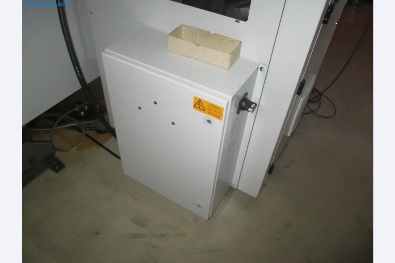Metalworking, turning, milling, grinding, and finishing for surgical applications-7