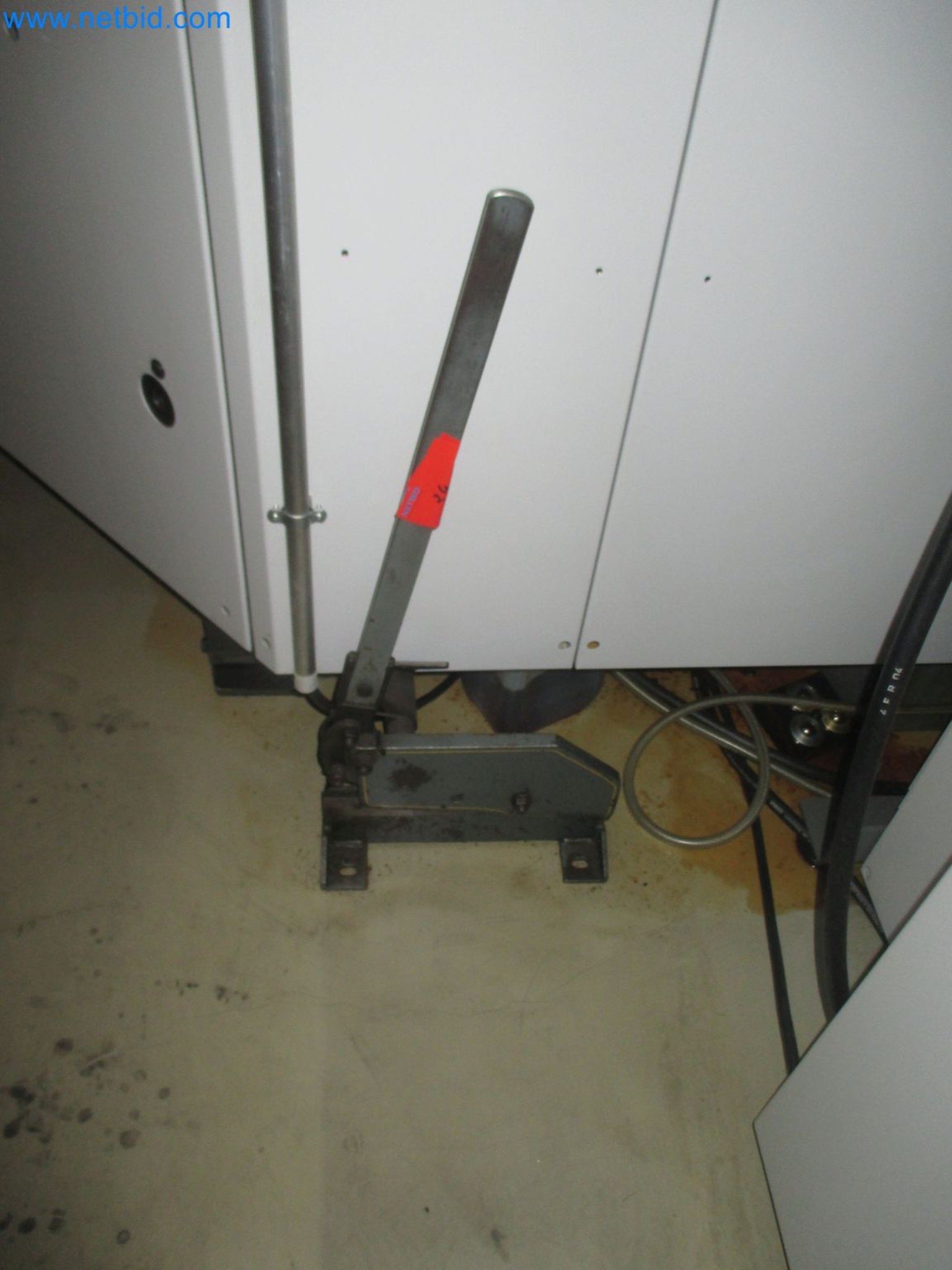 Metalworking, turning, milling, grinding, and finishing for surgical applications-4
