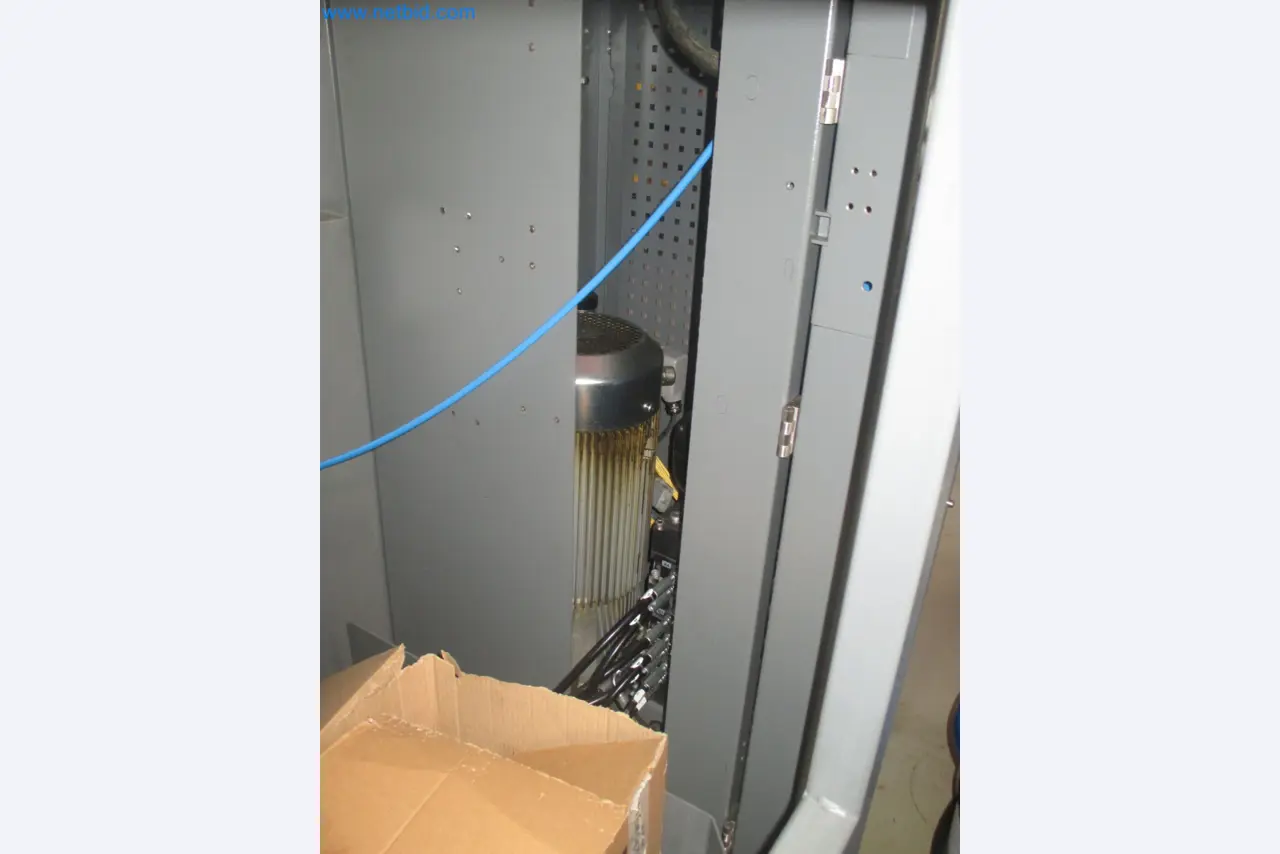 Metalworking, turning, milling, grinding, and finishing for surgical applications-20