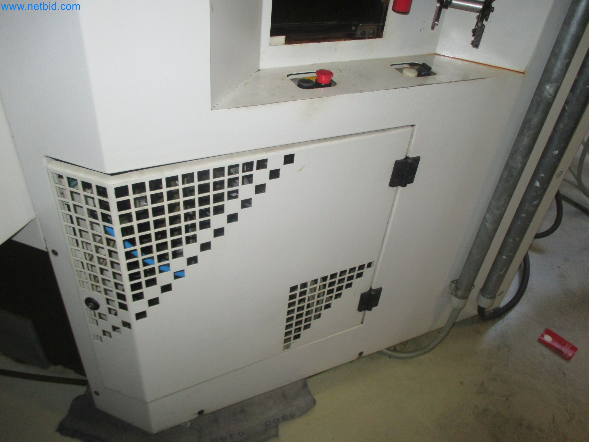 Metalworking, turning, milling, grinding, and finishing for surgical applications-10