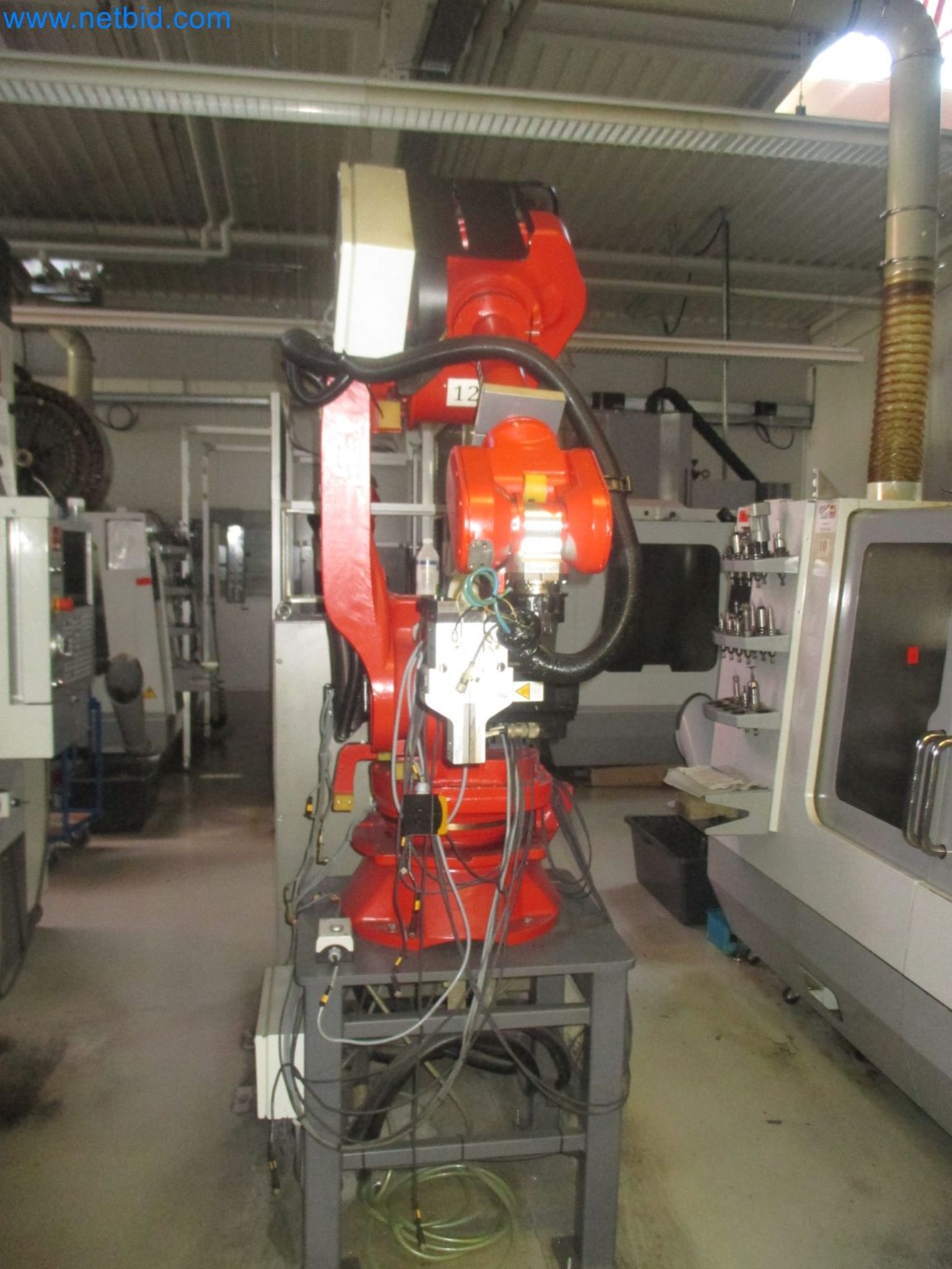 Metalworking, turning, milling, grinding, and finishing for surgical applications-5
