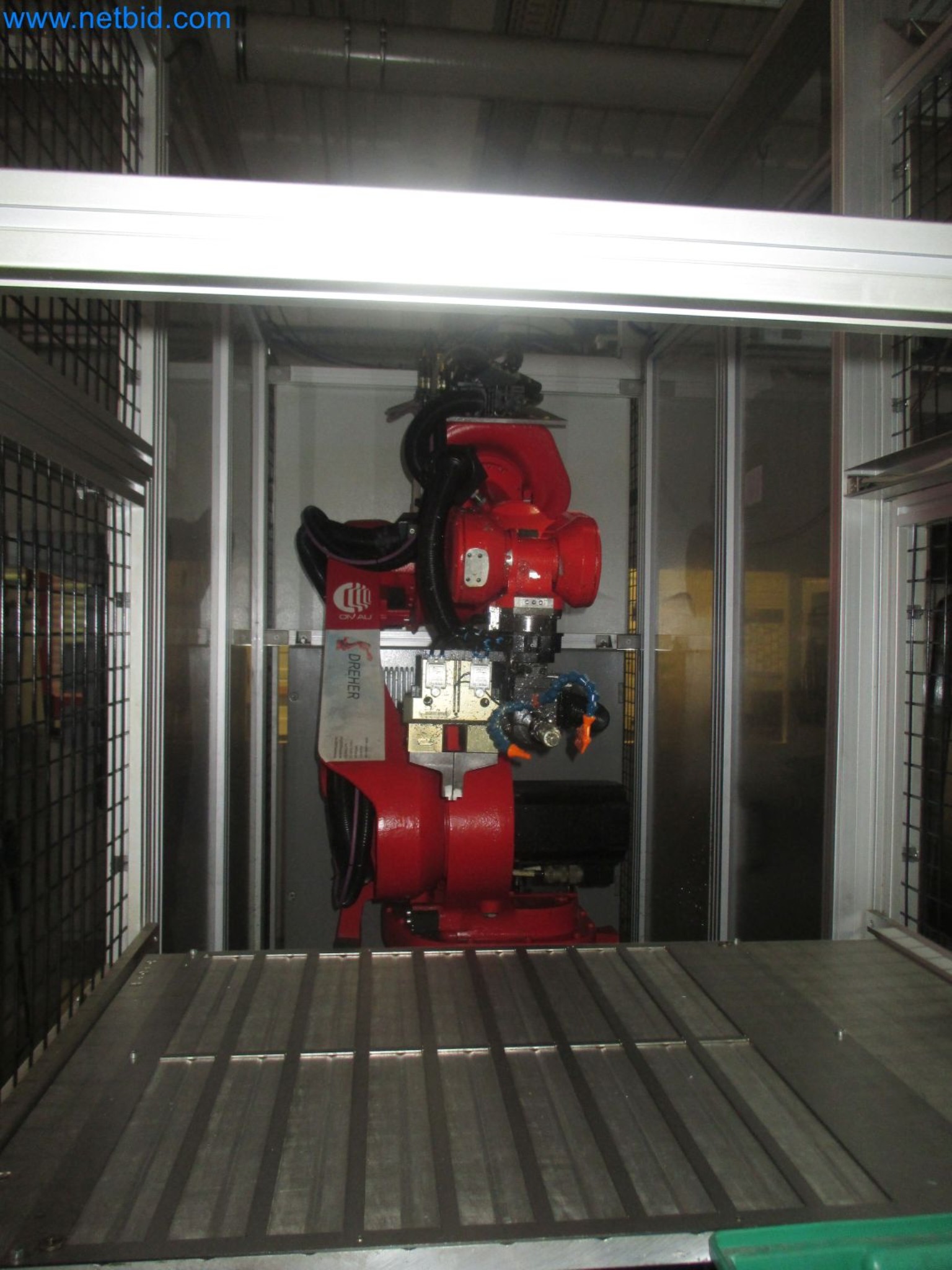 Metalworking, turning, milling, grinding, and finishing for surgical applications-10
