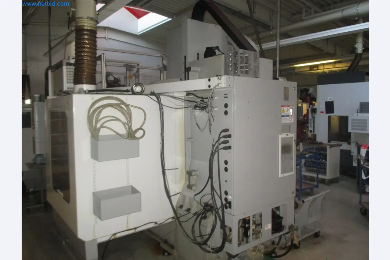 Metalworking, turning, milling, grinding, and finishing for surgical applications-3