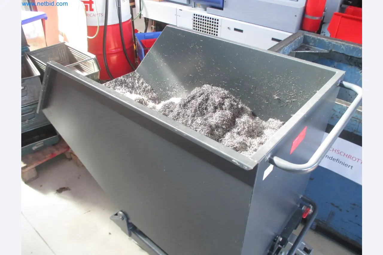 Metalworking, turning, milling, grinding, and finishing for surgical applications-4