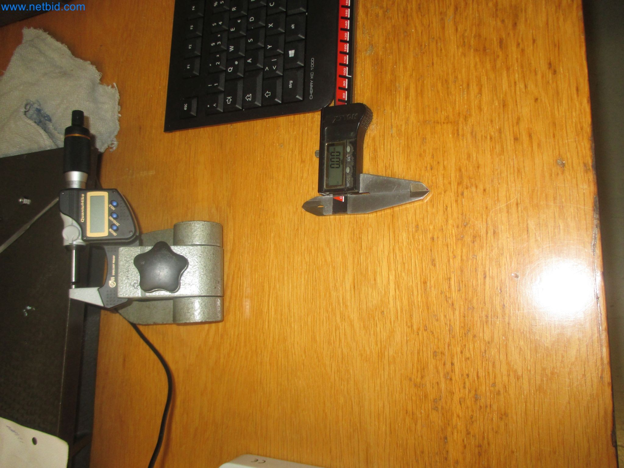 Metalworking, turning, milling, grinding, and finishing for surgical applications-5