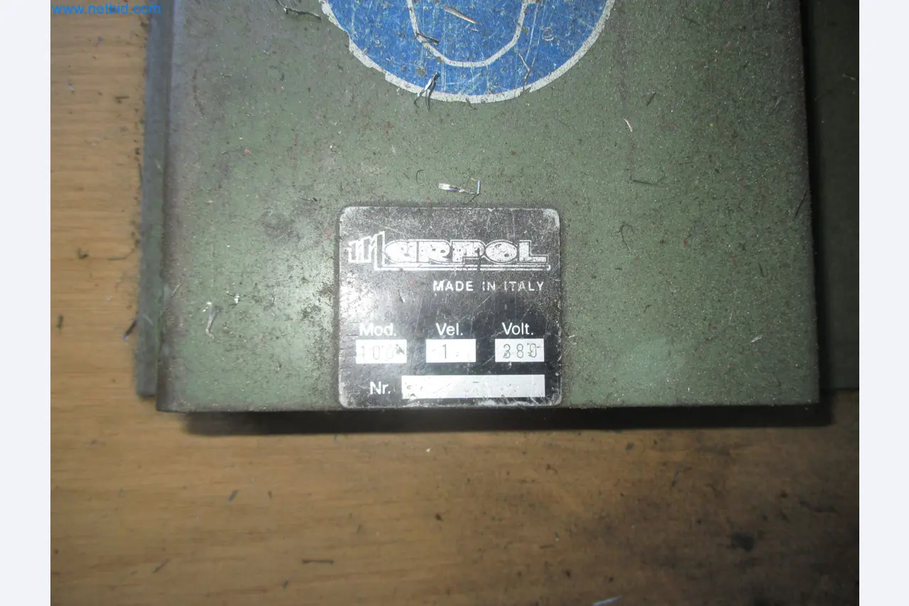 Metalworking, turning, milling, grinding, and finishing for surgical applications-4